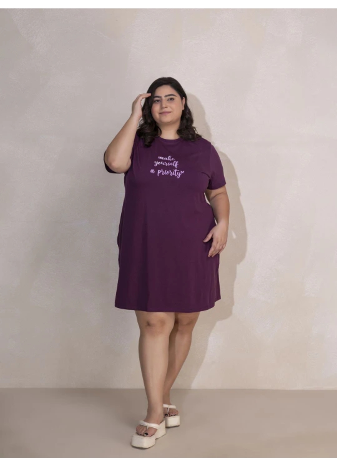 KNEE LENGTH NIGHTDRESS